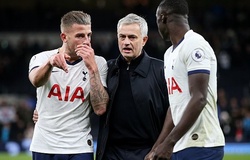 HLV Mourinho tiết lộ lý do kỳ lạ khiến hậu vệ Tottenham chơi không tốt