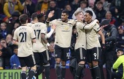 Khởi đầu ấn tượng của MU có thể khiến Arsenal nhận cột mốc xấu hổ