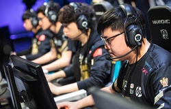 Uzi "comeback" trong danh sách đăng ký của RNG