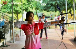 Ánh Nguyệt: Rẽ ngang cầm cung vẫn bắn trúng HCV SEA Games và tấm vé dự Olympic