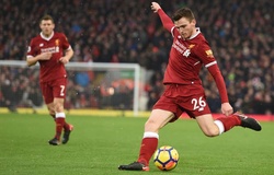 Hậu vệ Liverpool hé lộ bí mật tạt bóng giúp Salah và Firmino hưởng lợi
