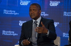 Người giàu nhất châu Phi muốn mua lại Arsenal vào năm 2021 là ai?