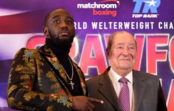 Quyền vương Terence Crawford đủ sức hạ Conor McGregor trong thể thức MMA?