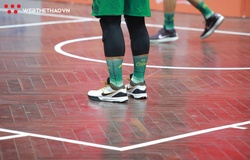 Giày Kobe cháy hàng, reseller đẩy giá cao chót vót