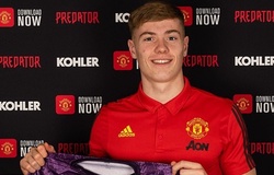 Thủ môn mới của MU có số lần thủng lưới đáng xấu hổ