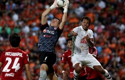 Đồng đội mắc sai lầm, Đặng Văn Lâm vuột chức vô địch ở Thái Lan