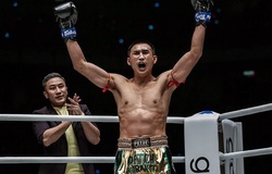 Nong-O Gaiyanghadao đã giúp Petchmorakot trở thành nhà vô địch như thế nào