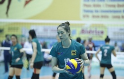 Đinh Thị Trà Giang cập bến Kingphar Quảng Ninh