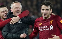 Liverpool lọt vào vòng 1/8 FA Cup với đội hình trẻ nhất lịch sử