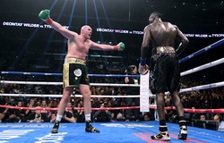 Nằm cáng trước Wilder chỉ là một chuyện "nhẹ tựa lông hồng" cho Tyson Fury