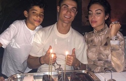 Tin bóng đá 6/2: Ronaldo nhận quà sinh nhật đầy bất ngờ