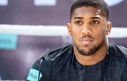 Anthony Joshua không tin sức mạnh của Wilder đủ sức làm nên chuyện