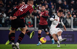 Lịch thi đấu bóng đá hôm nay 13/2: Tâm điểm AC Milan vs Juventus