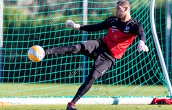 Ở Heerenveen, cầu thủ nào chung số phận với Đoàn Văn Hậu?