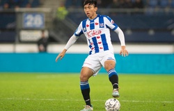 Không nản chí, Đoàn Văn Hậu ở lại Heerenveen cạnh tranh suất đá chính