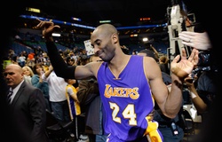 Phi công chở Kobe Bryant từng vi phạm Luật Hàng không