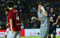Đặng Văn Lâm bị thủng lưới, Muang Thong United tiếp tục bại trận