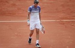 Dominic Thiem bỏ lỡ cơ hội qua mặt Roger Federer trên BXH thế giới