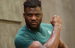 Francis Ngannou thách đấu Tyson Fury, bệnh viện thích điều này