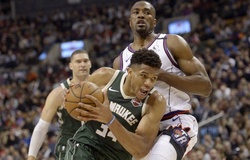 Giannis Antetokounmpo suýt đạt triple-double, Milwaukee Bucks đạt mốc 50 trận thắng