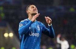 Ronaldo và Juventus trải qua kỷ lục đáng xấu hổ ở Cúp C1 trước Lyon