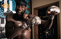 Thành tích lẫy lừng của Deontay Wilder bị một bản infographic cũ "bóc phốt"