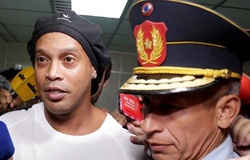 Tin bóng đá 7/3: Ronaldinho bị bắt giữ hai lần trong 48 giờ