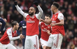 VAR giúp Arsenal duy trì thành tích đáng kinh ngạc ở Ngoại hạng Anh