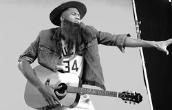 Giannis Antetokounmpo tìm thấy sở thích mới giữa mùa dịch COVID-19