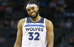 Karl-Anthony Towns ủng hộ 100.000 đôla Mỹ cho trung tâm xét nghiệm COVID-19