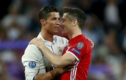 Lời đề nghị đặc biệt của Ronaldo tới Lewandowski đã bị từ chối