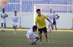 V.League hoãn vì COVID-19: Cầu thủ nhớ sân cỏ, CLB duy trì luyện tập