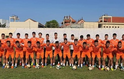 Cầu thủ Việt Nam đầu tiên cách ly vì COVID-19