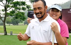 Cha của golfer số 1 Việt Nam lo từng ngày con gái đang “mắc kẹt” ở Mỹ