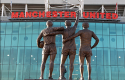 MU trả tiền vé sân nhà cho CĐV nếu Ngoại hạng Anh bị hủy