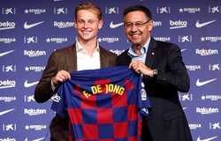 Barca mua được De Jong nhờ cầu thủ sống thực vật của Ajax