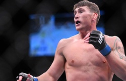 Darren Till tự tin anh quá mạnh mẽ để đấu với Adesanya