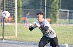 Muang Thong United tiết lộ lý do sốc đẩy Văn Lâm lên ghế dự bị