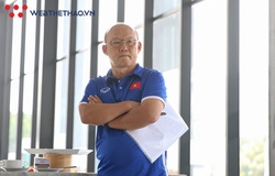 HLV Park Hang Seo vẫn làm việc bình thường giữa mùa COVID-19