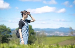 Đinh Thị Trà Giang - Ngôi sao bóng chuyền đi đầu trong chiến dịch ủng hộ chống COVID-19