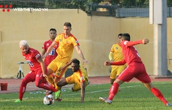 Các đội bóng V.League bị "dọa" phá sản nếu COVID-19 kéo dài