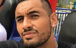 Sao tennis Úc Nick Kyrgios cung cấp thức ăn cho nạn nhân COVID-19