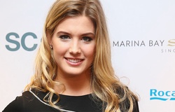 Eugenie Bouchard nhận hẹn hò để gây quỹ ủng hộ nhân viên y tế chống COVID-19