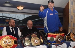 John Fury sẽ đấu tập với con trai Tyson Fury cho trận đấu sắp đến