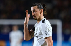 Ibrahimovic khoe giàu và... dọa giết đồng đội ở Mỹ