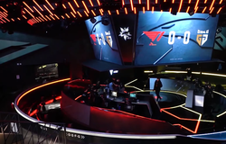 Chung kết LCK Mùa Xuân 2020 sẽ thi đấu offline tại LoL Park