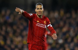 Van Dijk chỉ là hậu vệ đắt giá thứ hai thế giới