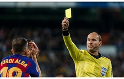 Thẻ phạt sẽ ảnh hưởng đến cuộc đua giữa Barca và Real Madrid?