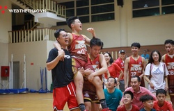 Nỗ lực hết mình, các cầu thủ trẻ liên tục nằm sân ở Chung kết ASA Super League