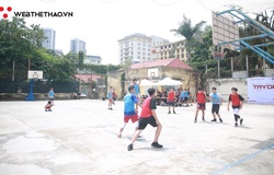 Gần 100 bạn trẻ hứng mưa, đội nắng đi try out U17 Dwarf